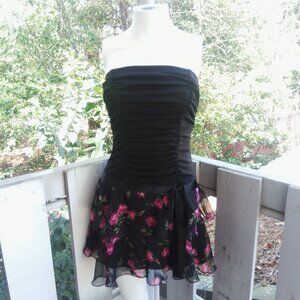Vintage Y2K XOXO Floral Coquette Ruffle Tube Top Mini Dress